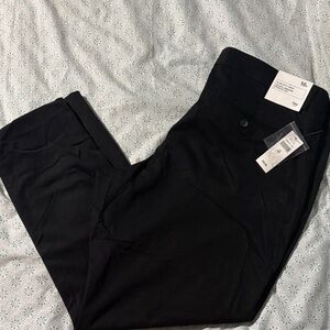 GAP Women's Black Ankle Pants
